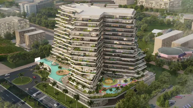 Trinity at Arjan by Deca